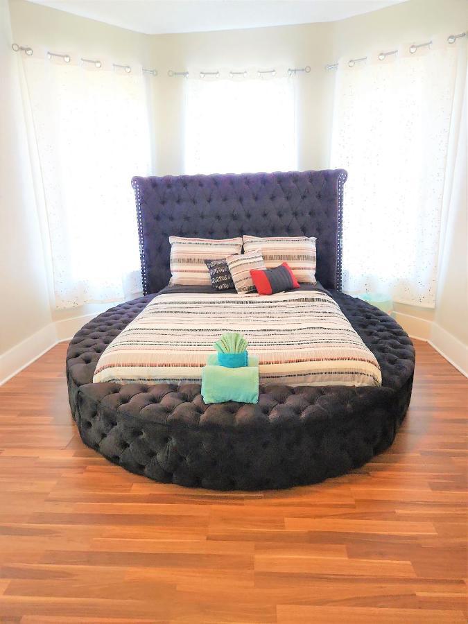 Casaazul-2605A-Couples Retreat By Beach & Pleasure Pier 1 Block Away- 2Bed 2Bath- 7 Minutes To Cruise Terminal غالفيستون، تكساس المظهر الخارجي الصورة